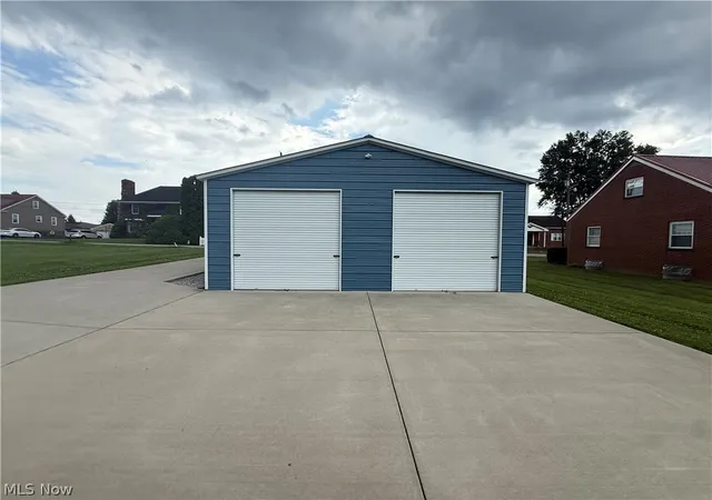 1st image of 209 Vincent Ln, Follansbee, WV 26037 | MLS# 5231208