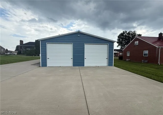 3rd image of 209 Vincent Ln, Follansbee, WV 26037 | MLS# 5231208
