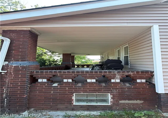 Photo 3 of Single family home for sale at 3842 E 151st Street, Cleveland, OH 44128 | MLS# 5230782 | Listing updated on 2026-08-21