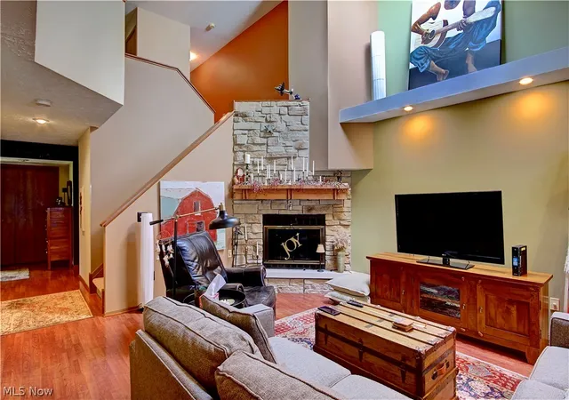 4th image of 30105 Ctr Ridge Rd, Westlake, OH 44145