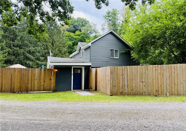 2nd image of 137 Penfield Rd, Steubenville, OH 43953 | MLS# 5231095