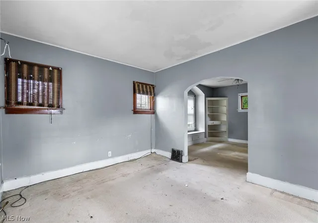 5th image of 2203 5Th St Ne, Canton, OH 44704 | MLS# 5231058