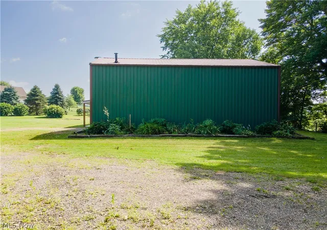 Photo 4 of Sale Pending at 18412 Pigeon Roost Rd, Howard, OH 43028 | MLS# 5231257 | Listing updated on 2026-08-27