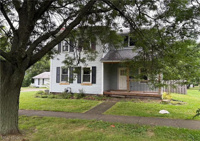 Photo 1 of Single family home for sale at 322 W Main St, Canfield, OH 44406 | MLS# 5231150 | Listing updated on 2026-08-03