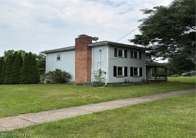 3rd image of 322 W Main St, Canfield, OH 44406 | MLS# 5231150