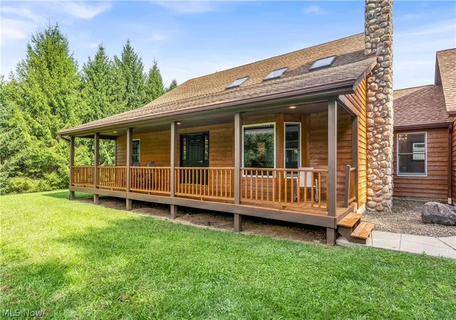 2nd image of 6999 Spencer Lake Rd, Medina, OH 44256 | MLS# 5230806