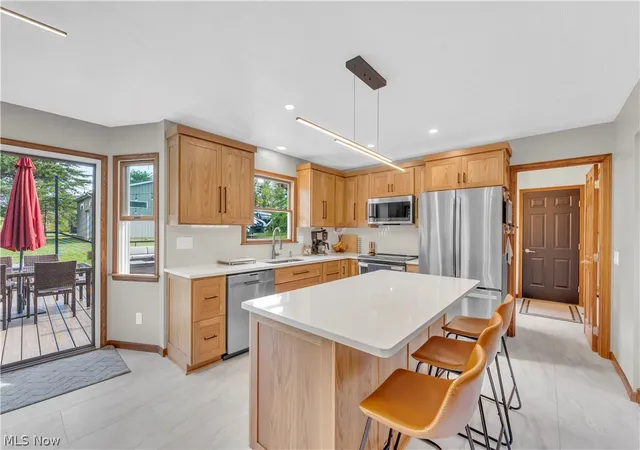 5th image of 6999 Spencer Lake Rd, Medina, OH 44256 | MLS# 5230806