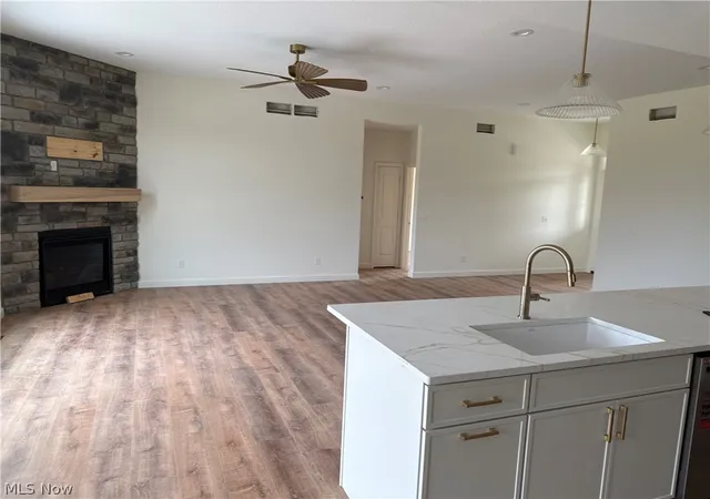 3rd image of 1095 Albright Mckay Rd Se, Brookfield, OH 44403 | MLS# 5231375