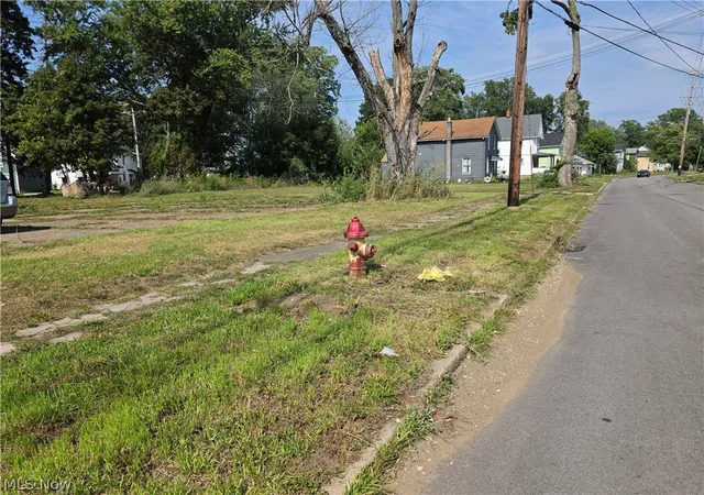 Photo 3 of Land for sale at 4823 Mckinley Ave, Ashtabula, OH 44004 | MLS# 5231399 | Listing updated on 2026-08-31