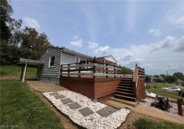 2nd image of 401 Diana Dr, Hopedale, OH 43976 | MLS# 5231447
