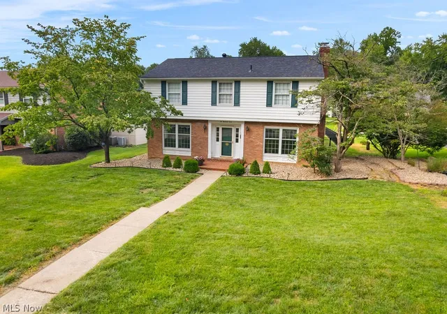 Photo 2 of Single family home for sale at 1007 49th Street, Vienna, WV 26105 | MLS# 5231108 | Listing updated on 2026-09-01