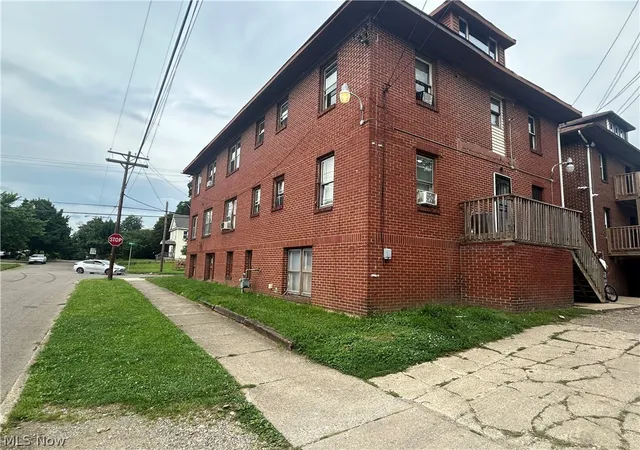 29th image of 228 Cole Ave, Akron, OH 44301 | MLS# 5231356