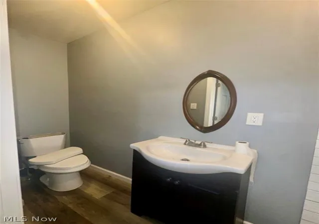 4th image of 556 W Myrtle Ave, Youngstown, OH 44511 | MLS# 5231350