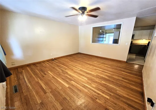 5th image of 2316 45Th St, Parkersburg, WV 26104 | MLS# 5227975