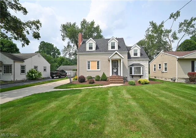4th image of 482 Ewing Rd, Youngstown, OH 44512 | MLS# 5231491
