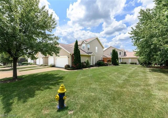 2nd image of 9047 Patriot Dr, Streetsboro, OH 44241 | MLS# 5231242