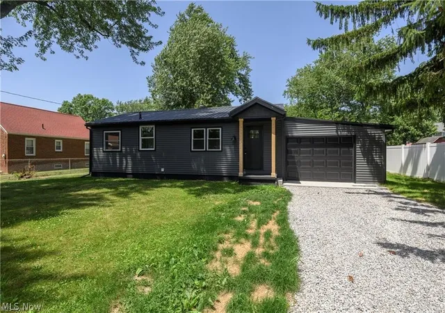 1st image of 519 W Fike Ave, Orrville, OH 44667 | MLS# 5231315
