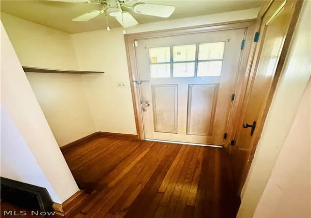 Photo 3 of Single family home for sale at 802 Sherlock Pl NE, Canton, OH 44714 | MLS# 5231389 | Listing updated on 2026-09-15