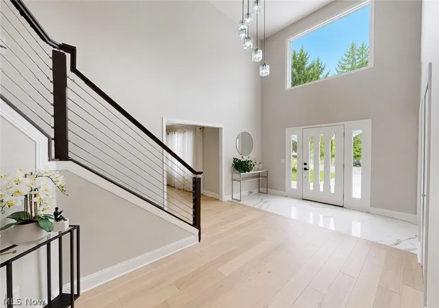Photo 3 of Sale Pending at 608 Dewitt Dr, Cleveland, OH 44143 | MLS# 5230844 | Listing updated on 2026-08-17