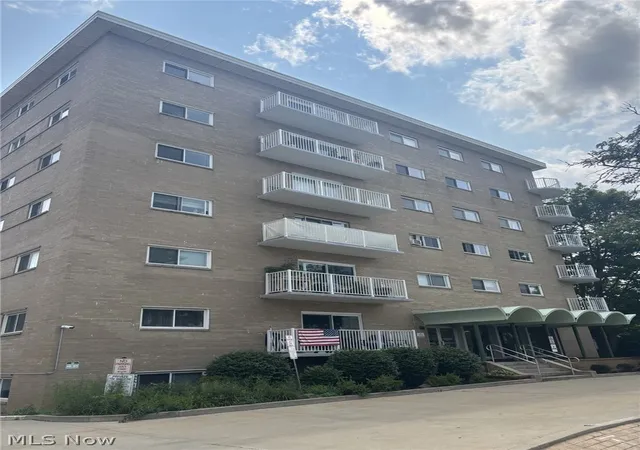 2nd image of 14567 Madison Ave #207, Lakewood, OH 44107 | MLS# 5228385