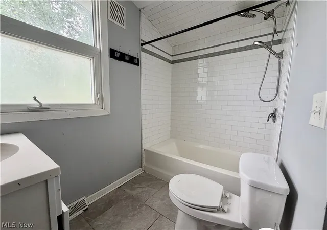 5th image of 10174 W River Rd, Columbia Station, OH 44028 | MLS# 5231555
