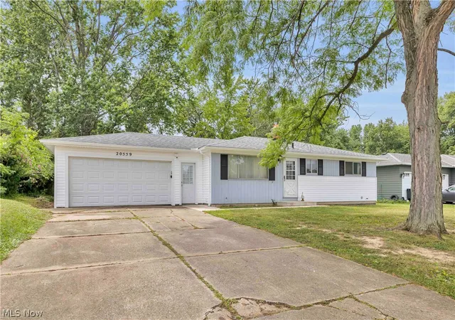 2nd image of 20559 Westwood Park Blvd, Strongsville, OH 44149 | MLS# 5229861