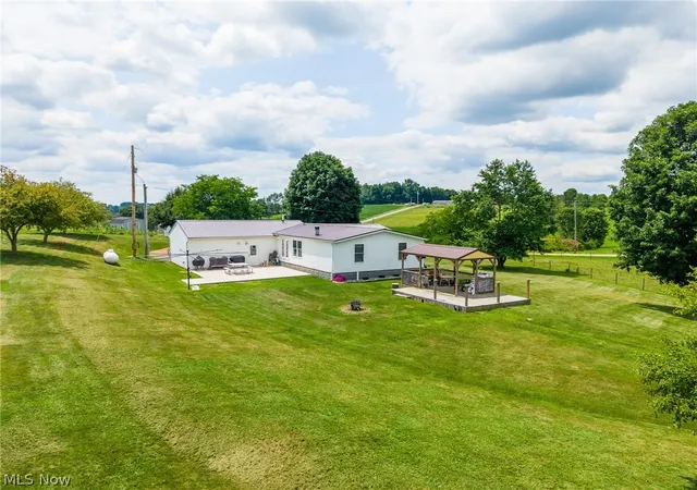 Photo 3 of Single family home for sale at 9182 Berry Rd, Kensington, OH 44427 | MLS# 5231413 | Listing updated on 2026-07-28