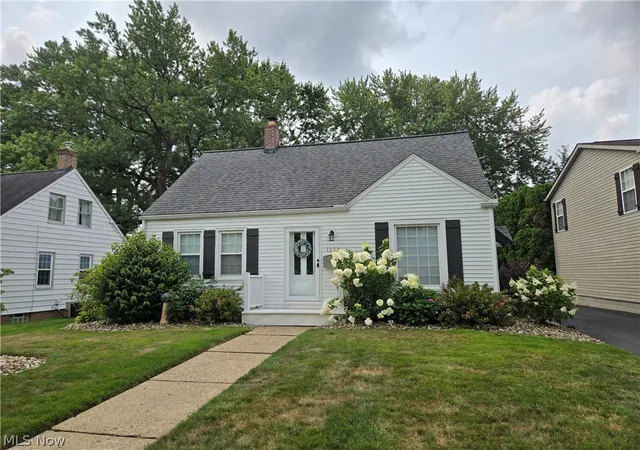 1st image of 1225 Plymouth St Nw, Massillon, OH 44646 | MLS# 5231596