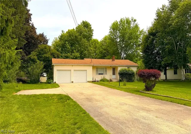 Photo 1 of Sale Pending at 1185 Greensburg Rd, Green, OH 44685 | MLS# 5231611 | Listing updated on 2026-08-19