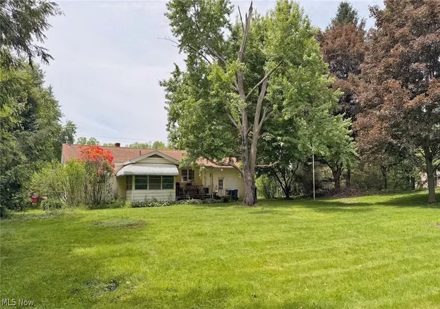 Photo 2 of Sale Pending at 1185 Greensburg Rd, Green, OH 44685 | MLS# 5231611 | Listing updated on 2026-08-19