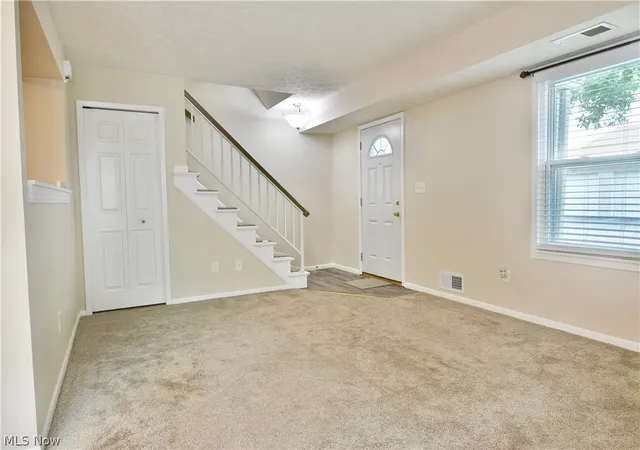 4th image of 3112 Ivy Hill Cir #C, Cortland, OH 44410 | MLS# 5230745
