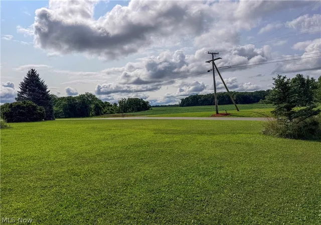 Photo 4 of Single family home for sale at 412 Lattimer Rd W, Shiloh, OH 44878 | MLS# 5231571 | Listing updated on 2026-08-28