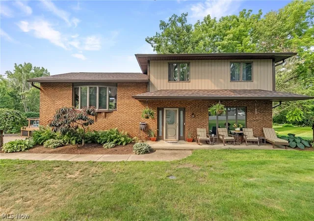 1st image of 1120 W Comet Rd, Clinton, OH 44216 | MLS# 5230000