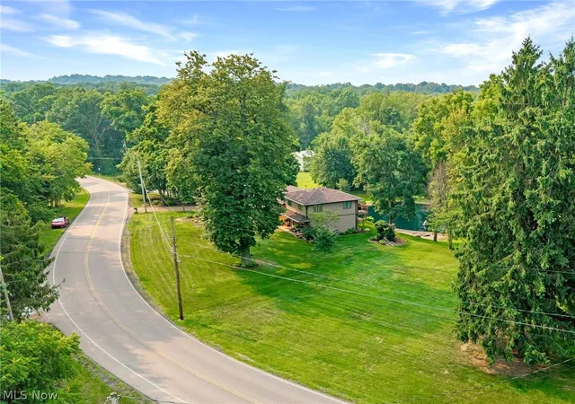 5th image of 1120 W Comet Rd, Clinton, OH 44216 | MLS# 5230000