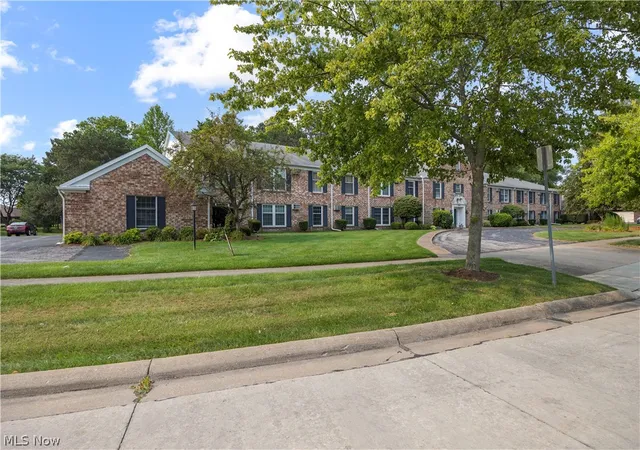 3rd image of 4704 Venice Hts Blvd, Sandusky, OH 44870