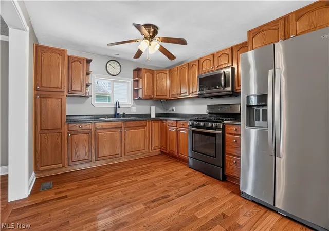 3rd image of 3320 Ridgewood Ave, Ashtabula, OH 44004 | MLS# 5229087