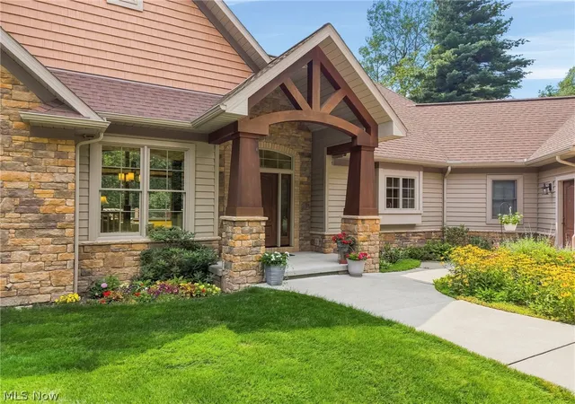 Photo 3 of Single family home for sale at 4922 Chase Rd SE, Carrollton, OH 44615 | MLS# 5231492 | Listing updated on 2026-09-20