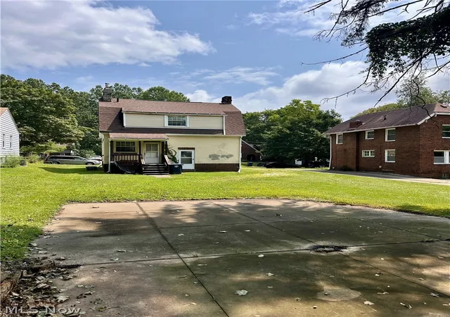 5th image of 466 Watson St, Akron, OH 44305 | MLS# 5229481