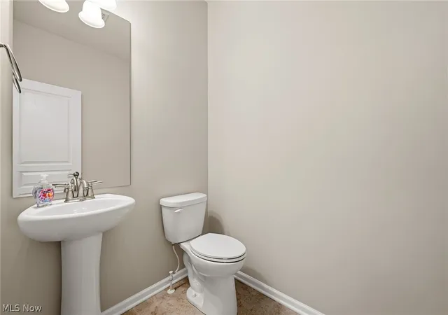 image of 7916 Walcott Wy, Mentor, OH 44060 | MLS# 5231639