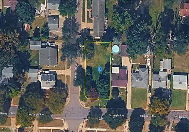 1st image of 1101 Carnegie Ave, Akron, OH 44314 | MLS# 5231749