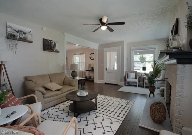 4th image of 885 Perkinswood Blvd Se, Warren, OH 44484 | MLS# 5229523