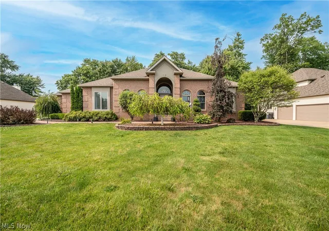 1st image of 5344 Nashua Dr, Austintown, OH 44515 | MLS# 5230169