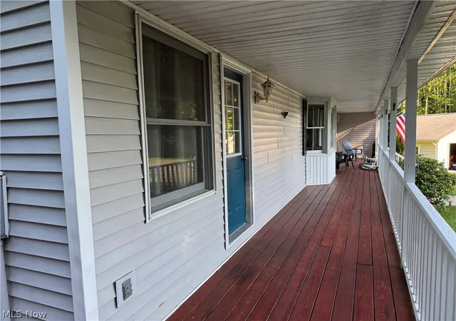 4th image of 1696 Concord Ct, Roaming Shores, OH 44084 | MLS# 5231102