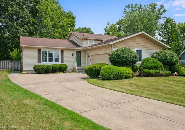 1st image of 20548 Holly Cir, Strongsville, OH 44149 | MLS# 5231676