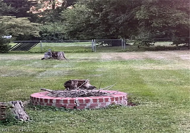 Photo 4 of Sale Pending at 1392 Bennett Rd, Madison, OH 44057 | MLS# 5231641 | Listing updated on 2026-08-07