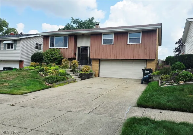 Photo 1 of Sale Pending at 5675 Andover Blvd, Cleveland, OH 44125 | MLS# 5231385 | Listing updated on 2026-08-25