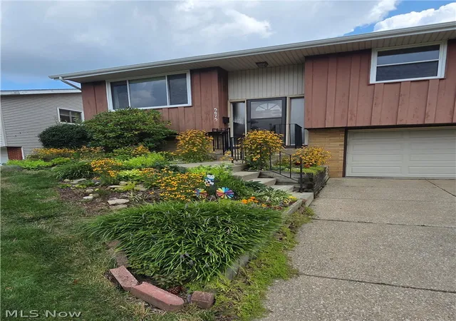 Photo 2 of Sale Pending at 5675 Andover Blvd, Cleveland, OH 44125 | MLS# 5231385 | Listing updated on 2026-08-25