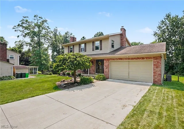 3rd image of 4502 Country Club Ln, Stow, OH 44224 | MLS# 5231030