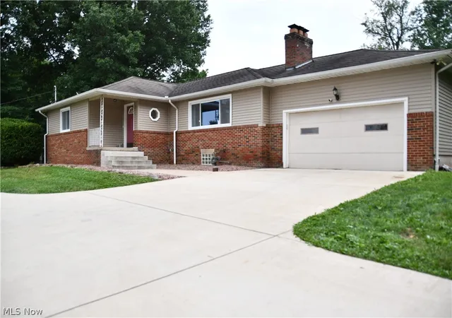 2nd image of 3045 Paradise Ave, Canfield, OH 44406 | MLS# 5231574