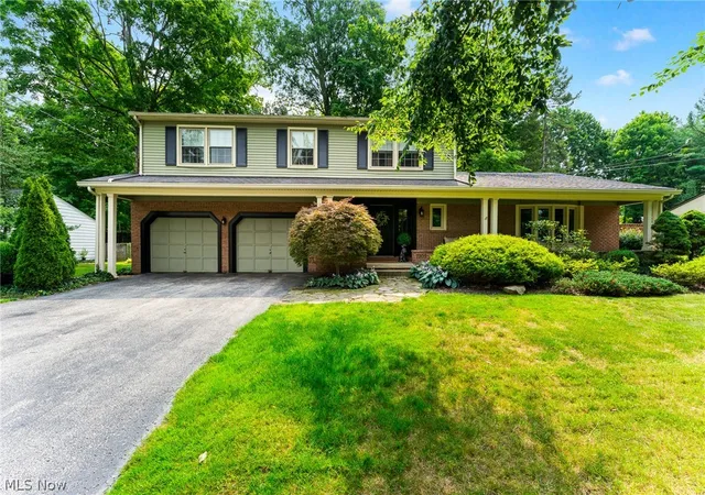 1st image of 7309 Oak Dr, Poland, OH 44514 | MLS# 5231697